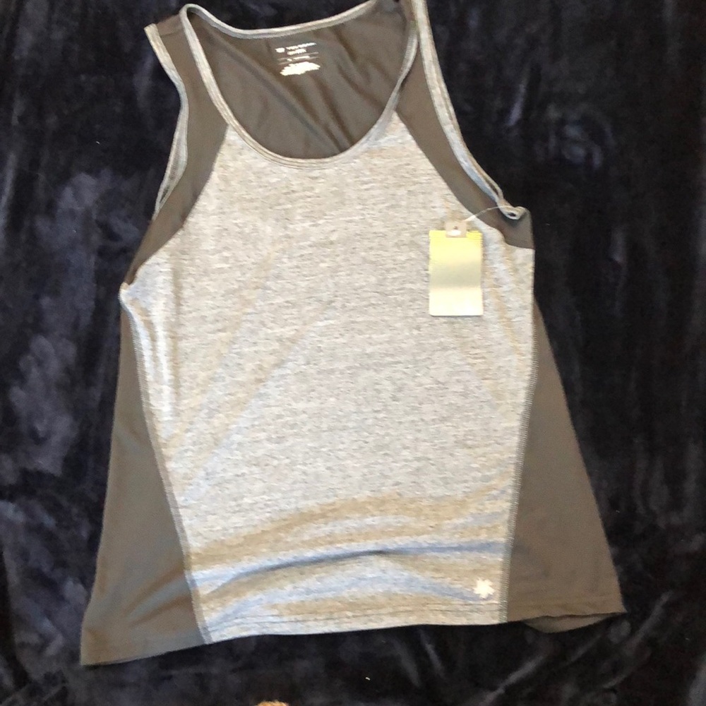 New Tek Gear tank top